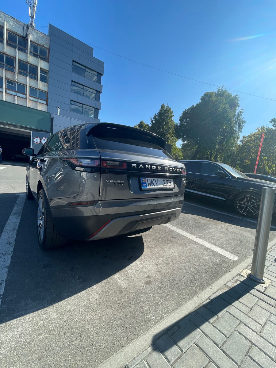 Land Rover Range Rover Velar an. 2018 cu rulaj 70000 km, Benzină, 35000