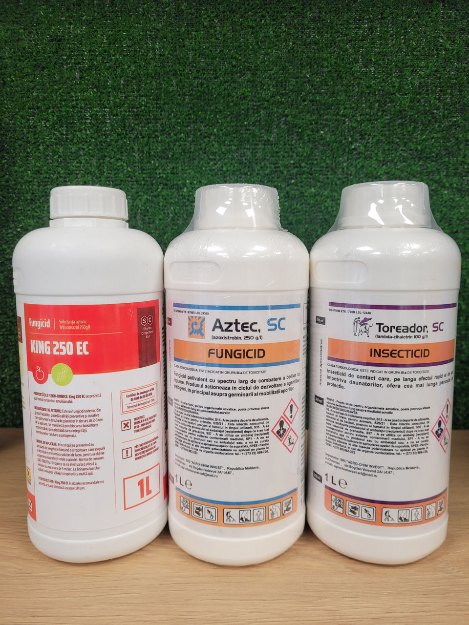Funghicid +insecticid + microelemente =950 lei pentru 1 hectar de vița ...