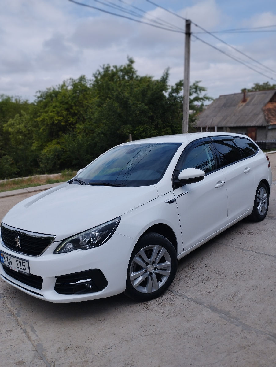Peugeot 308 foto 8