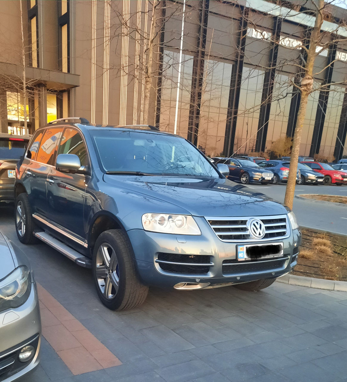 Volkswagen Touareg foto 1