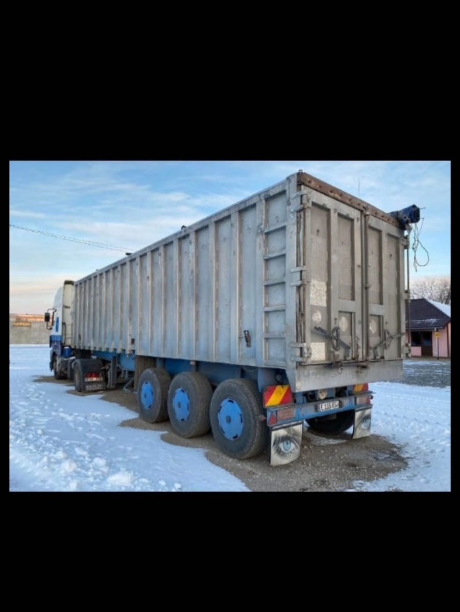 Продам прицеп-зерновоз  фото 0