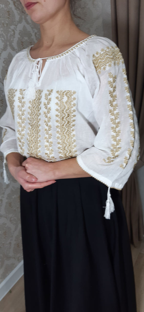 Ie sau bluzite traditionale foto 2