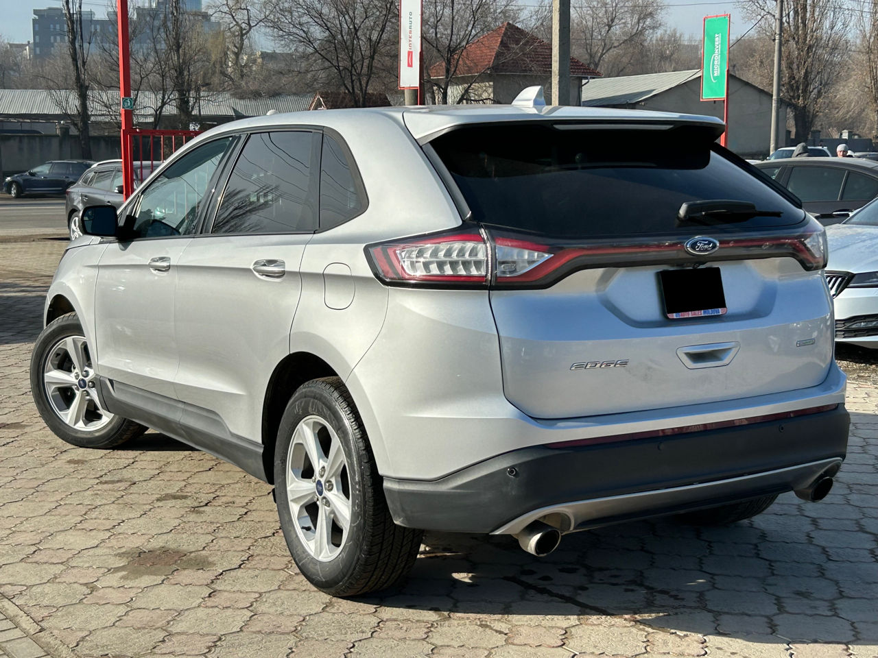 Ford Edge foto 2