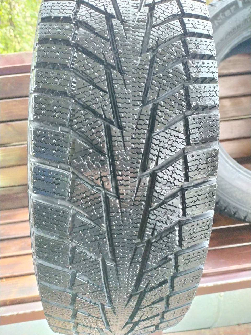 Hankook 195/65 r15 новые липучка