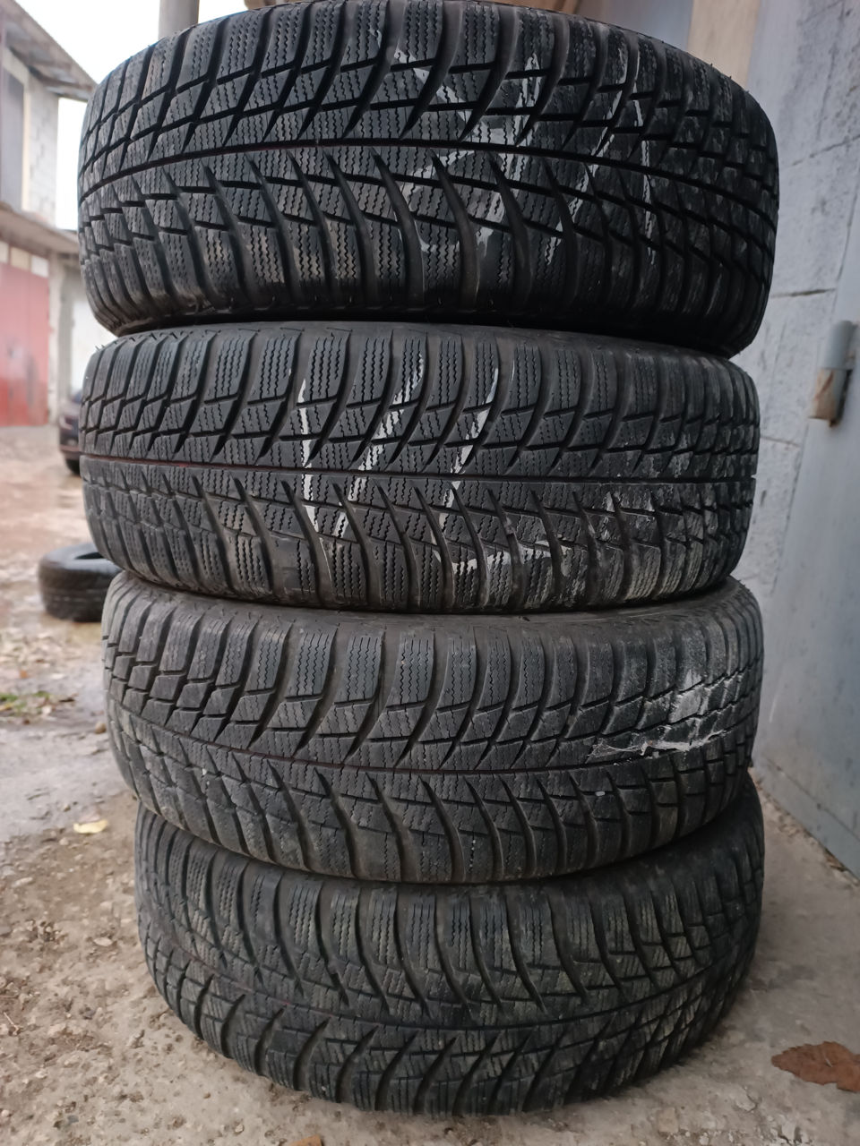 185/60/R15 Bridgestone