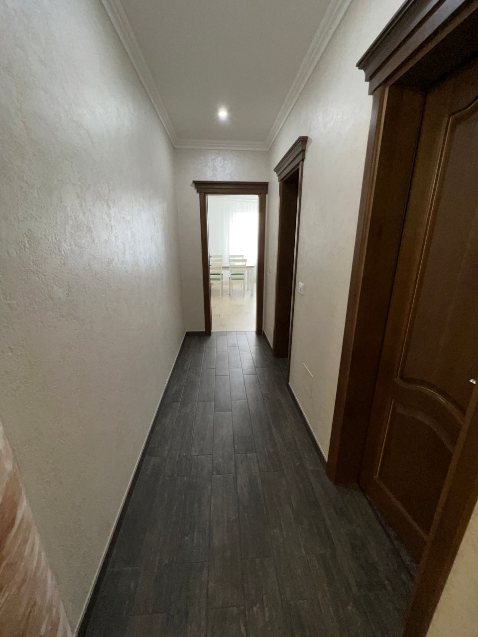 Apartament cu 2 camere, 100 m², Centru, Chișinău foto 4