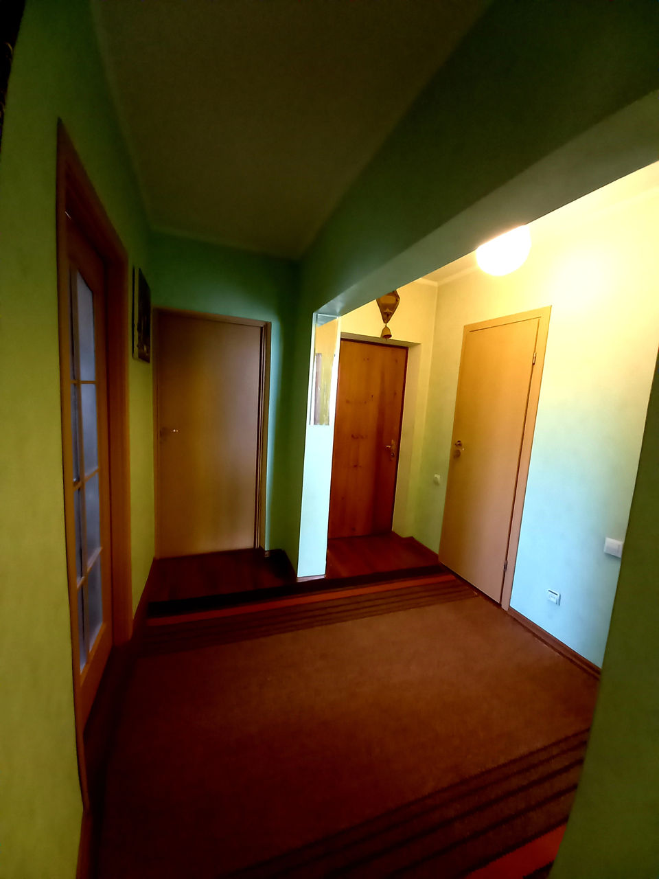 Apartament cu 4 camere, 100 m², Centru, Chișinău foto 1