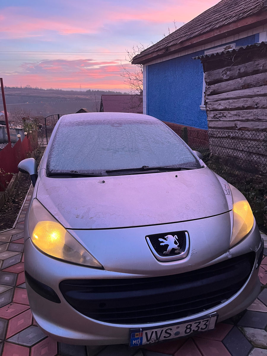 Peugeot 207 2007 г. с пробегом 1 км, Дизель, 2600 €