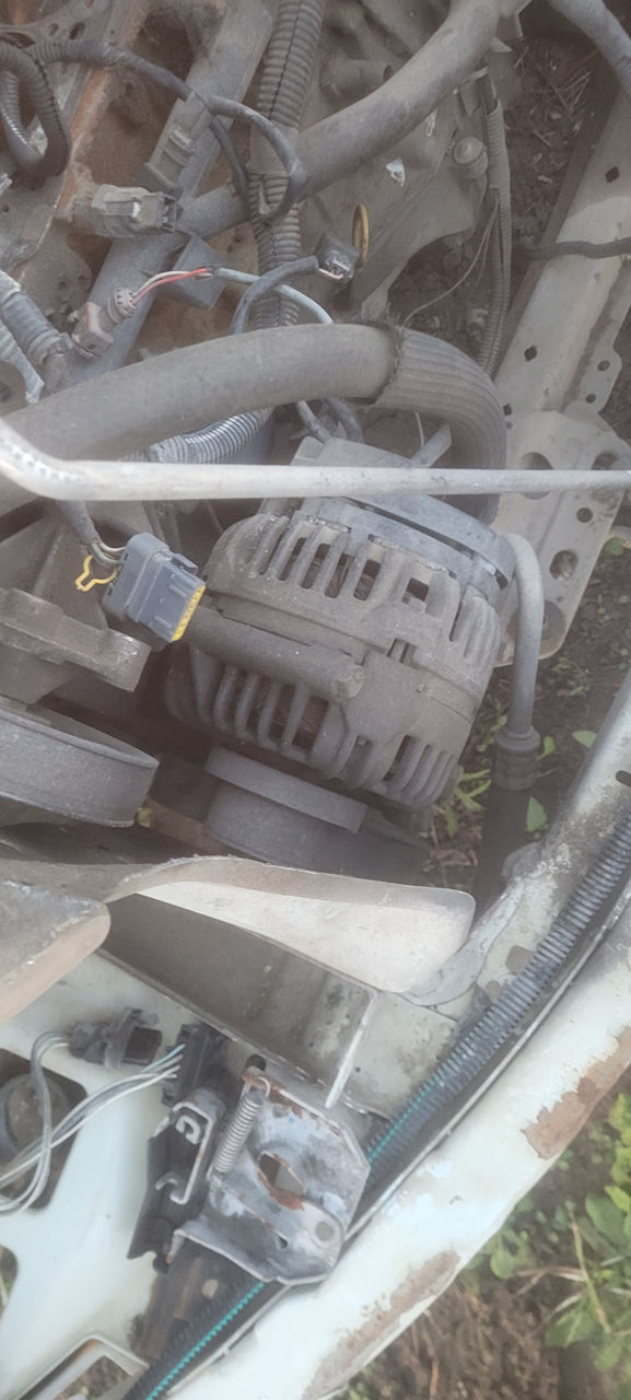 Piese Renault Clio foto 7