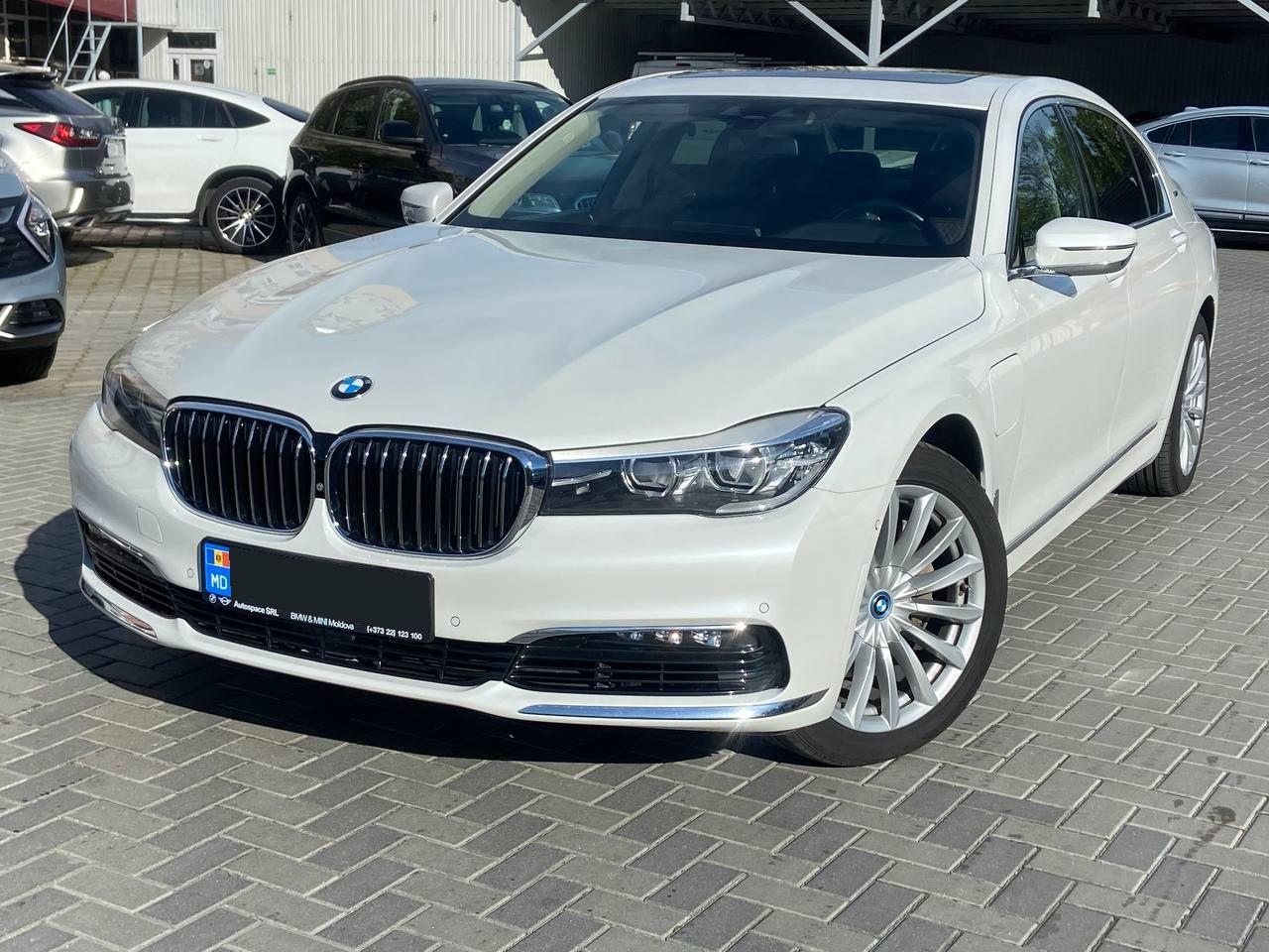 BMW 7 Series foto 0