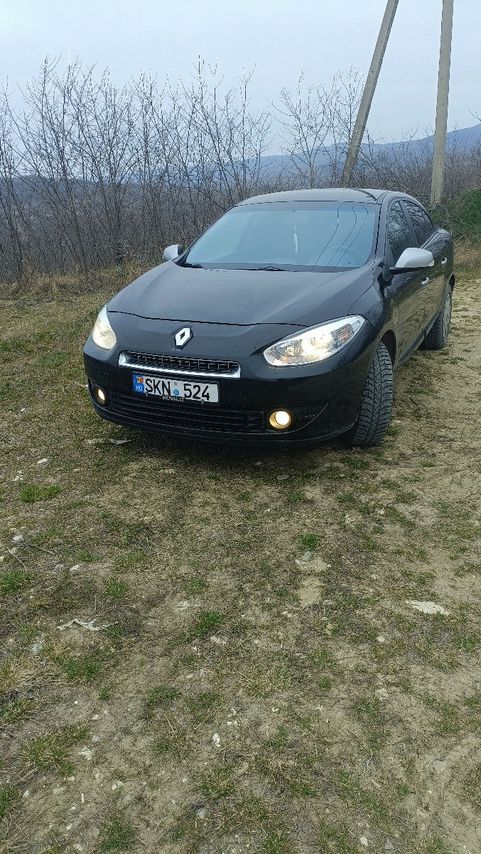 Renault Fluence foto 1