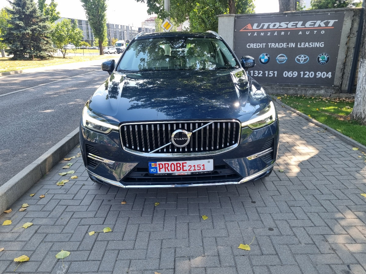 Volvo XC60 2021 photo 2