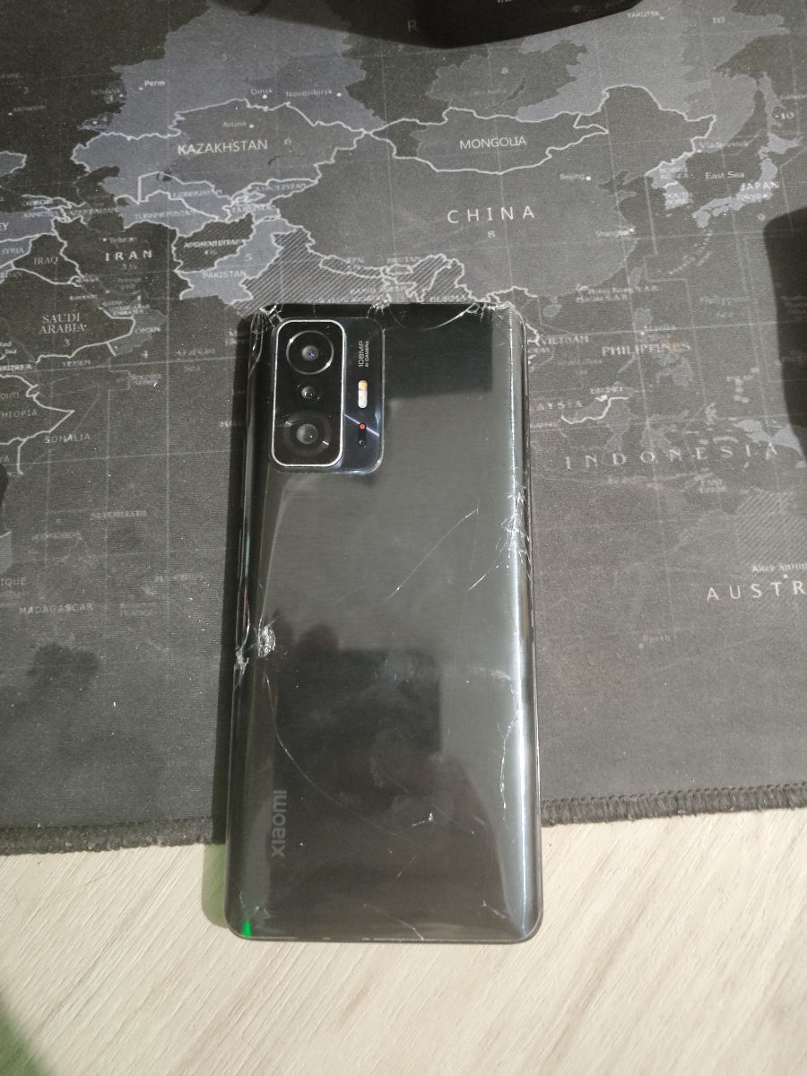 Продаю срочно телефон Xiaomi 11T