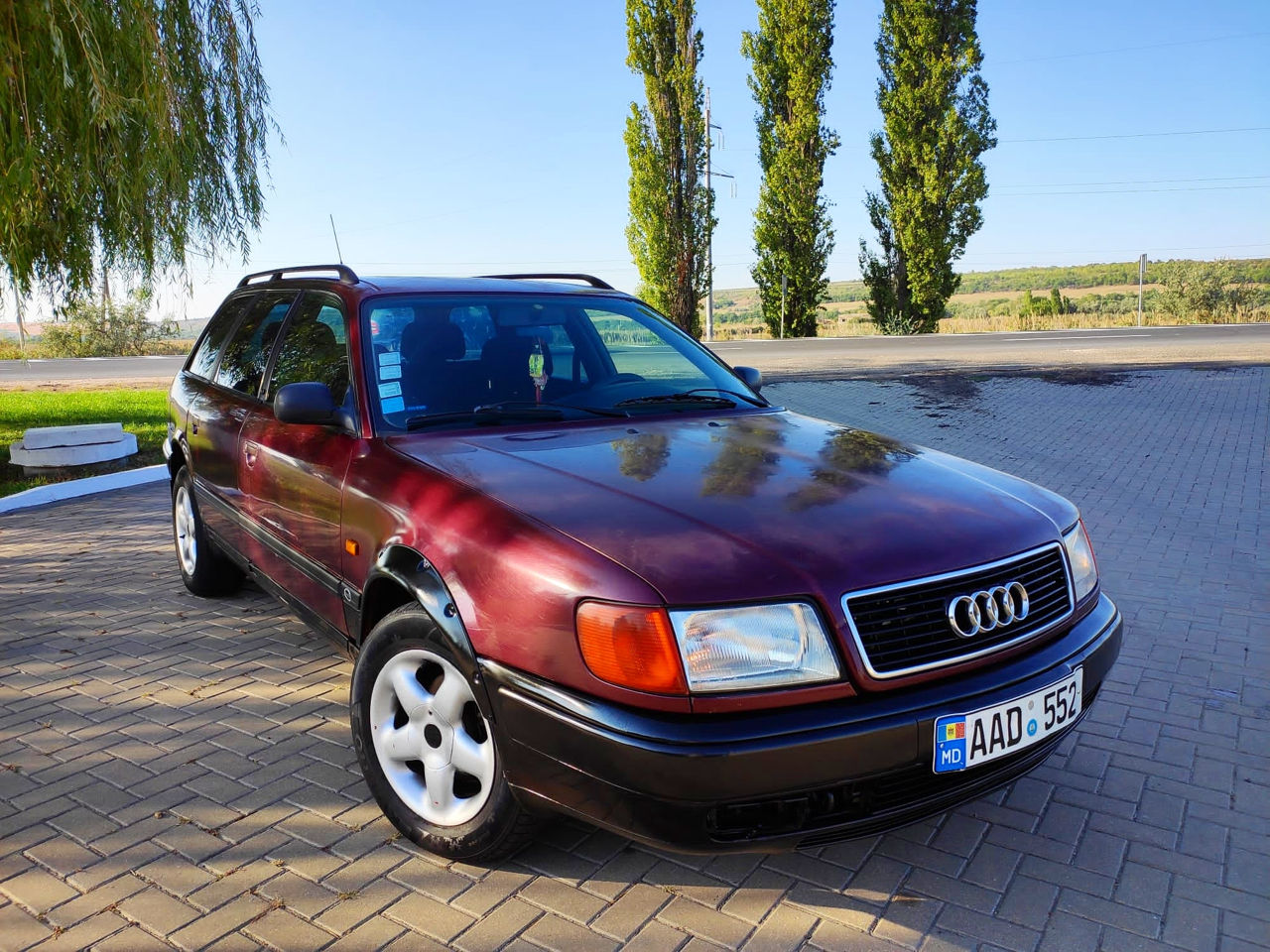 Audi 100 foto 1