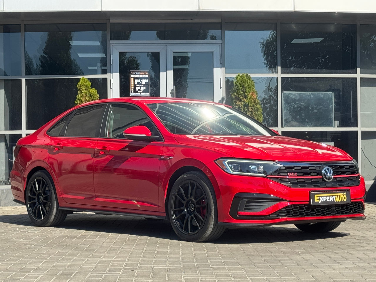 Volkswagen Jetta — fotografia 3