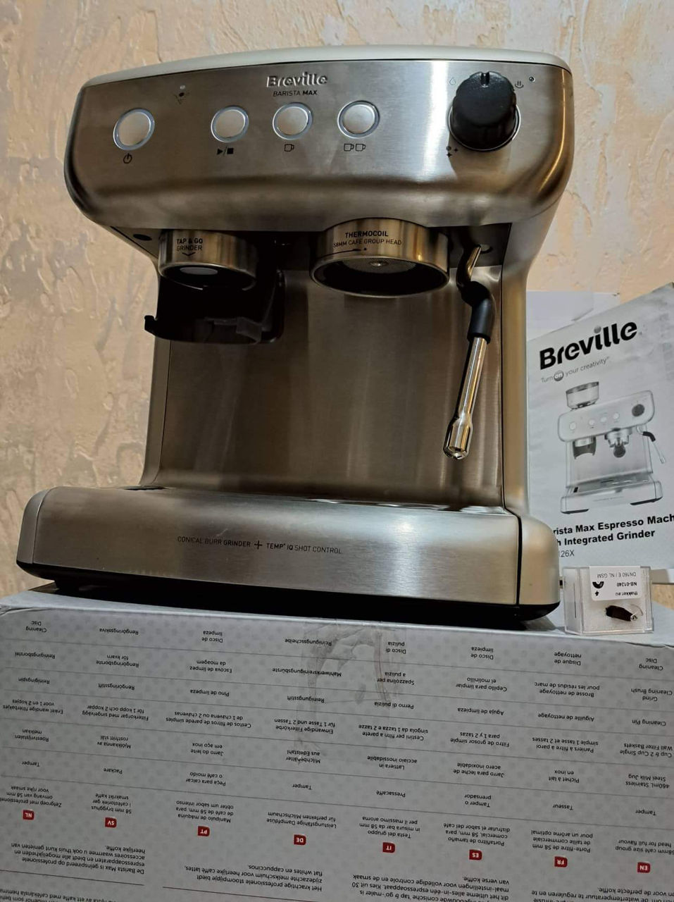 эспрессо-машина Breville Barista Max