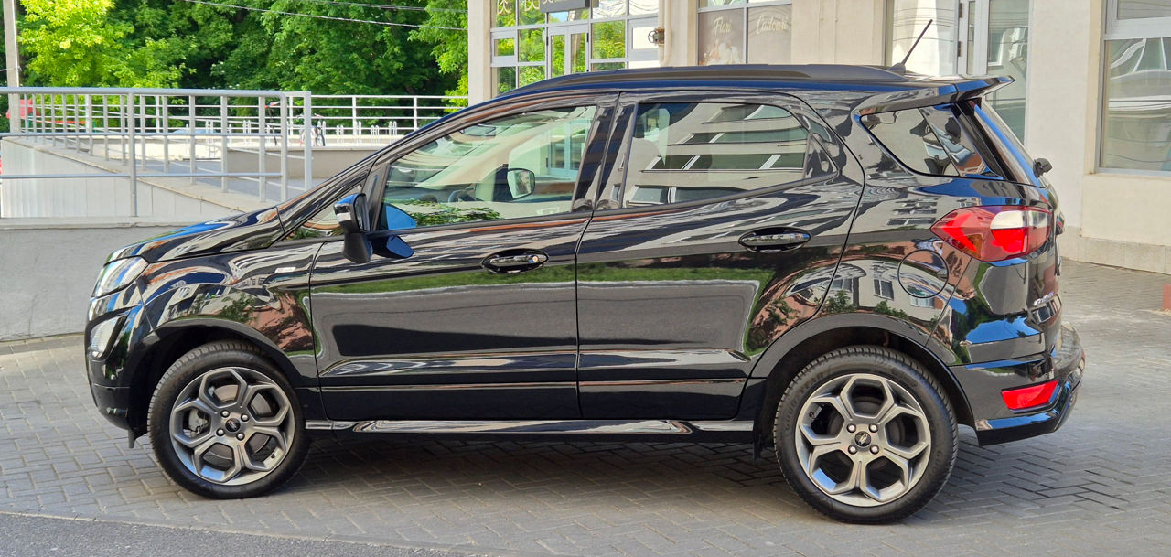 Ford EcoSport фото 7