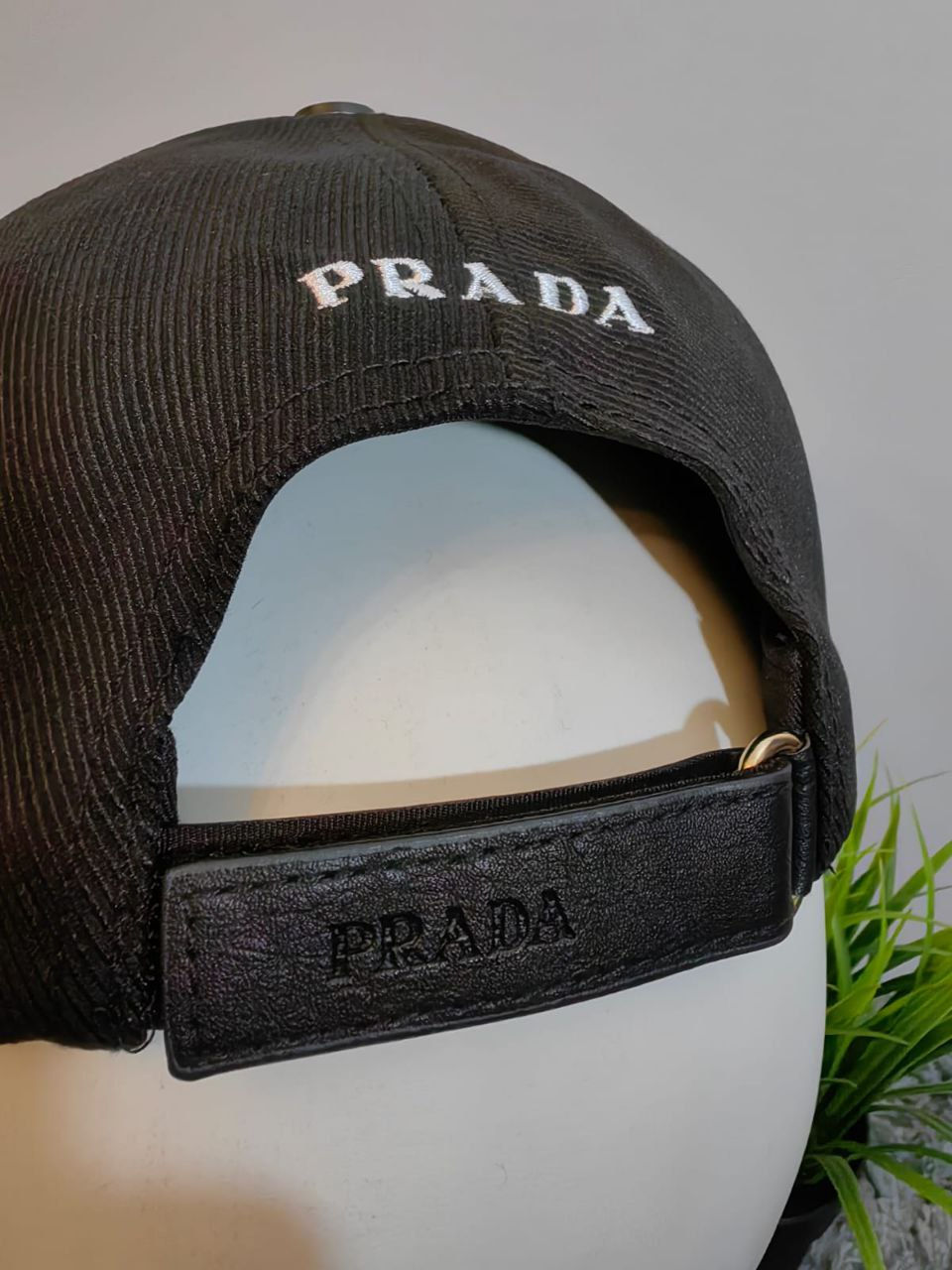 Бейсболка Prada foto 7