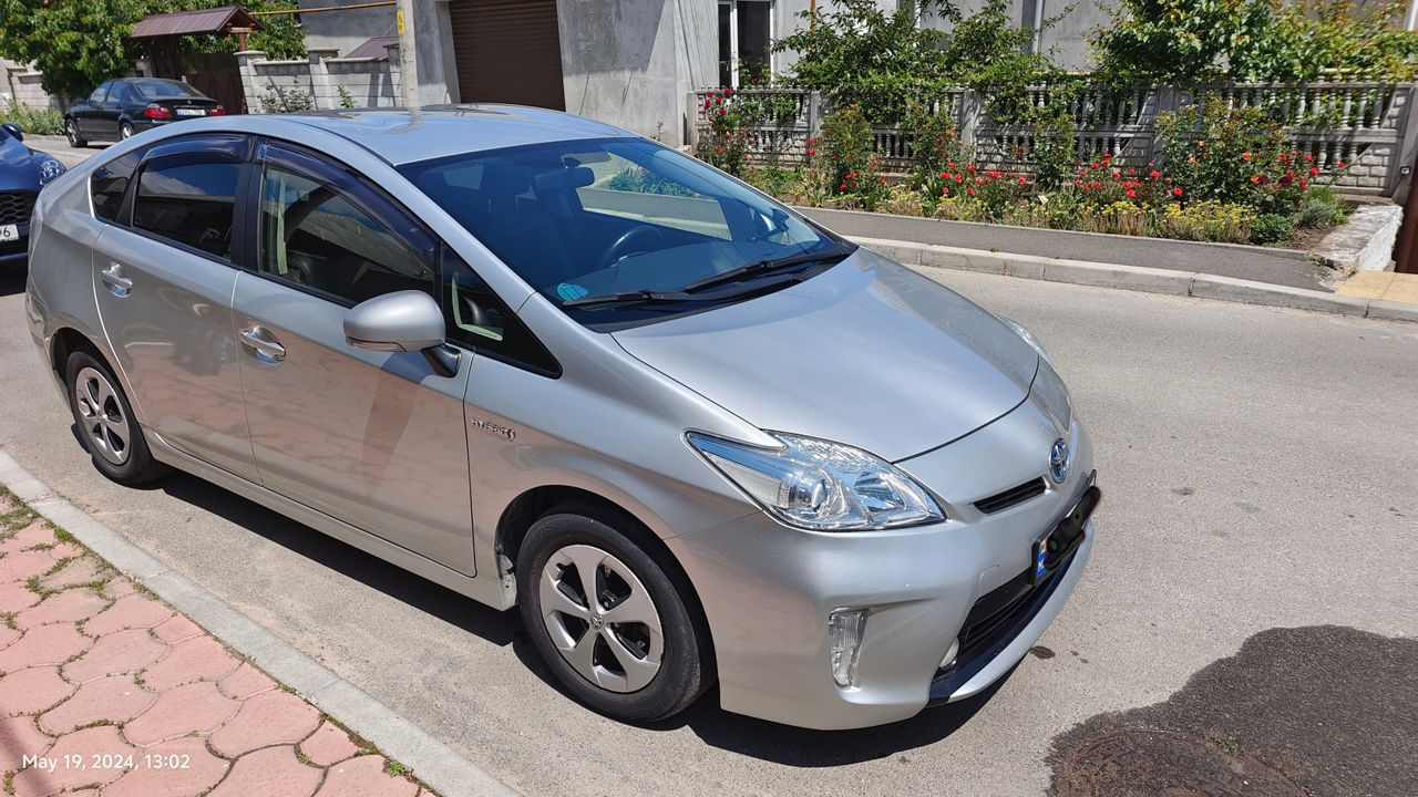 Toyota Prius foto 4