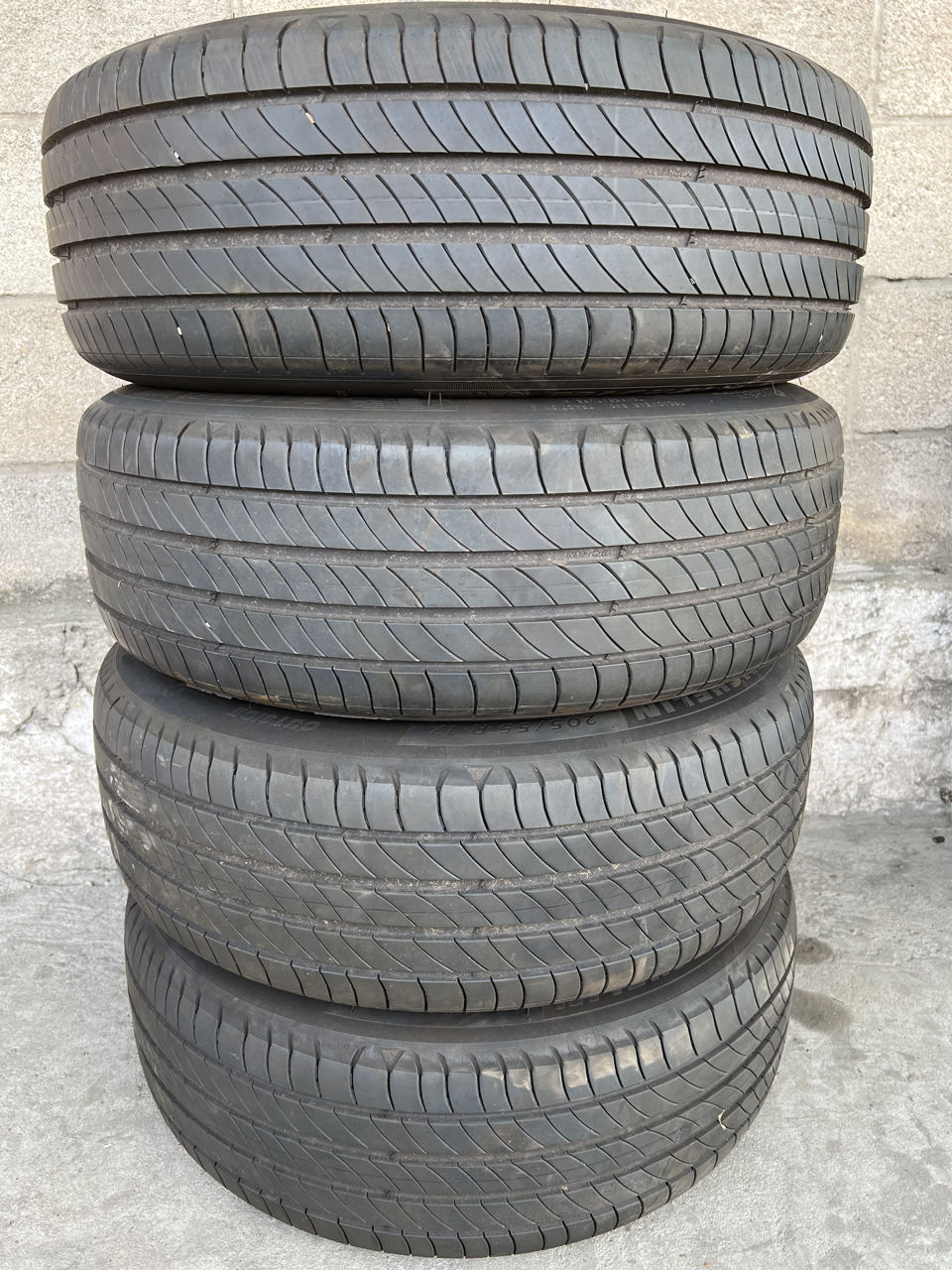 205/55 R17