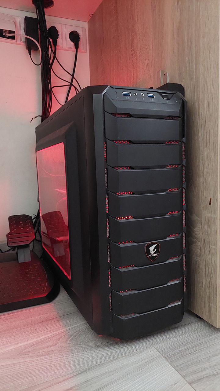 Cooler Master CMP500 + 5 ventilatoare