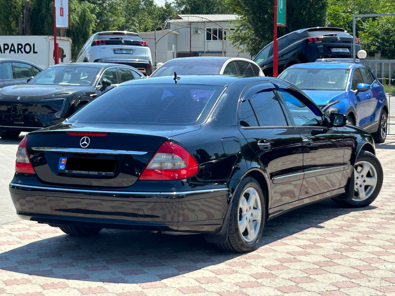 Mercedes E-Class foto 3