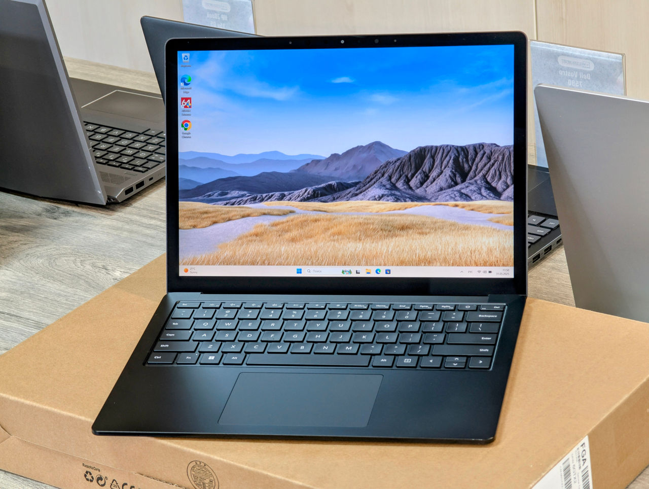 Microsoft Surface Laptop 4 (Core i7 1185G7/16Gb DDR4/256Gb SSD/13.5" PixelSense TouchScreen) фото 1