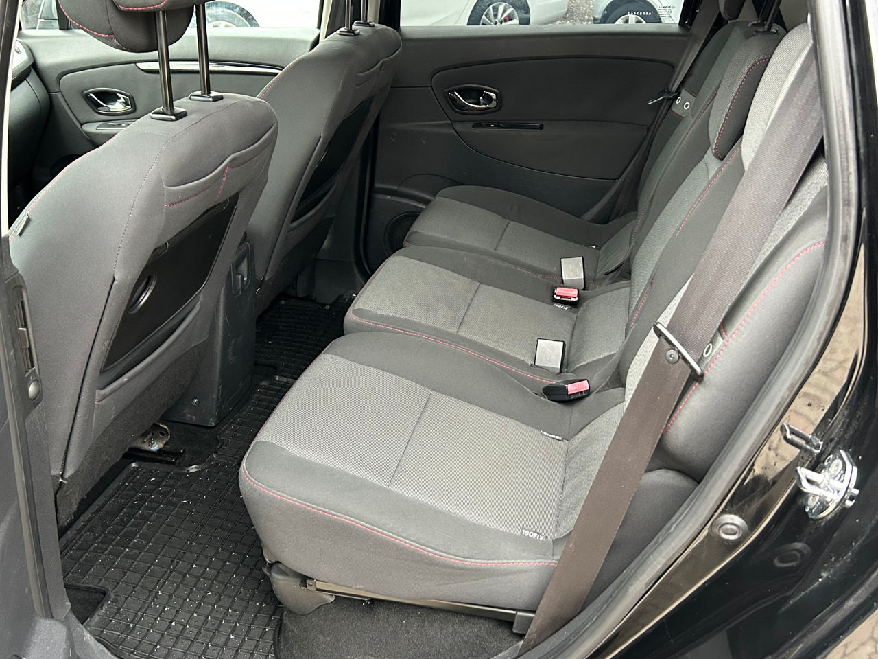 Renault Scenic foto 16