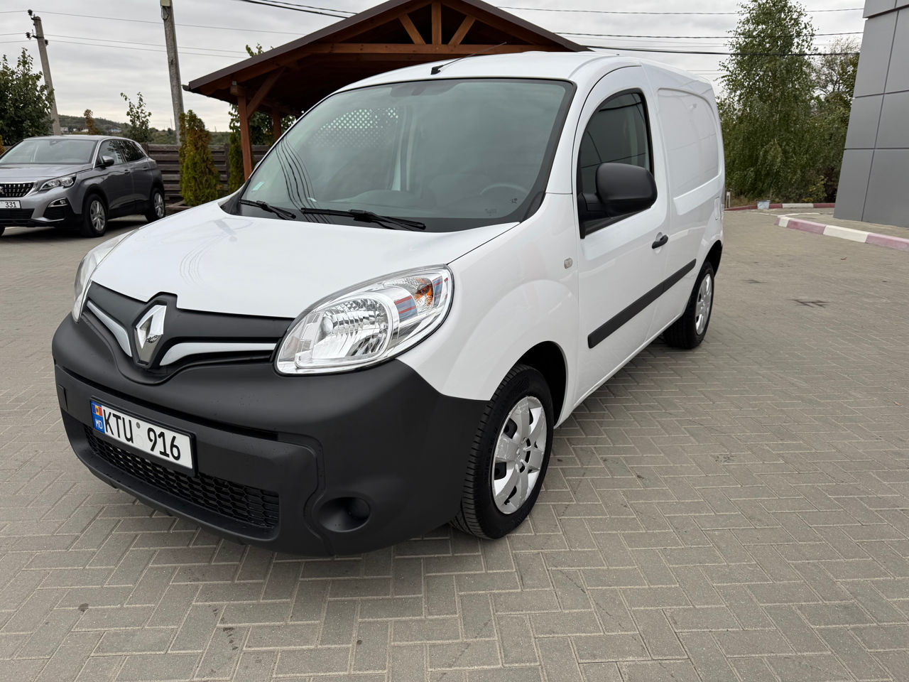 Renault Kangoo an. 2020 cu rulaj 85100 km, Diesel, 7300 €