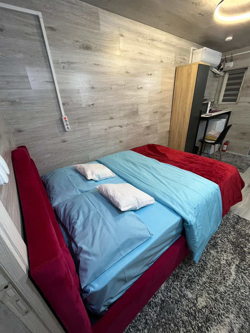 Apartament cu 1 cameră, 2400 m², Centru, Chișinău foto 2