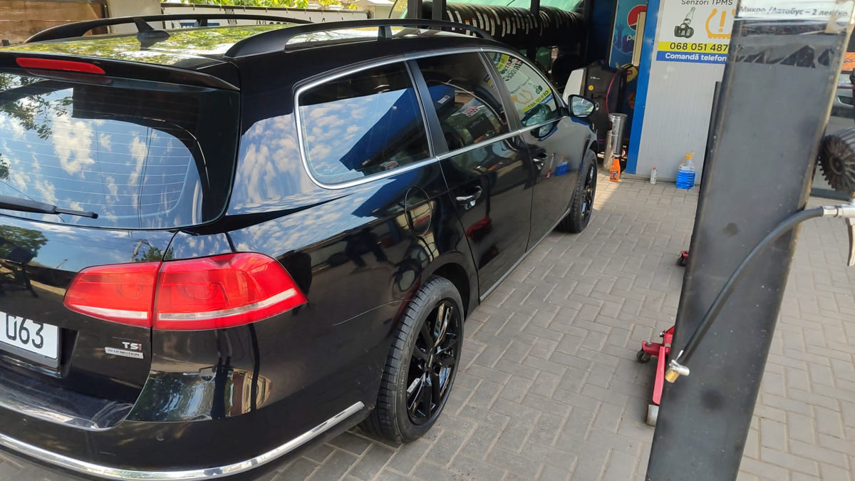 Volkswagen Passat foto 2