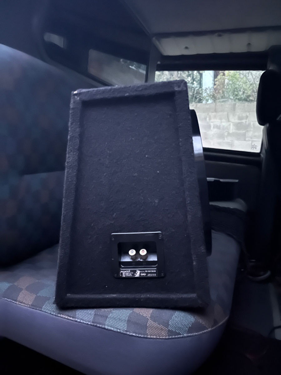 Subwoofer Sony Xplod 1800w foto 2