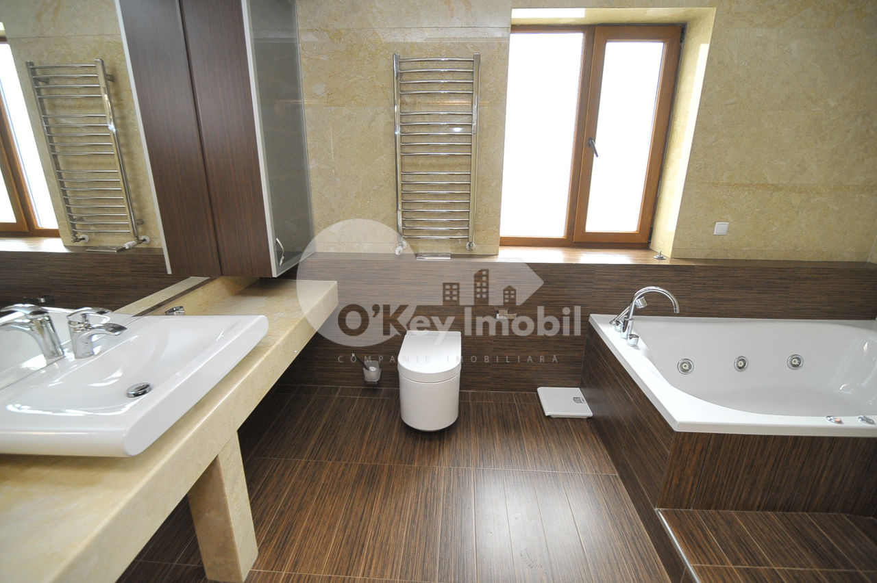 Casă cu 3 nivele, Telecentru, 3700 €! foto 10