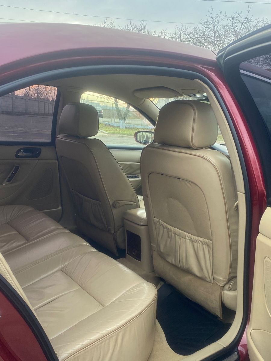 Peugeot 607 foto 4