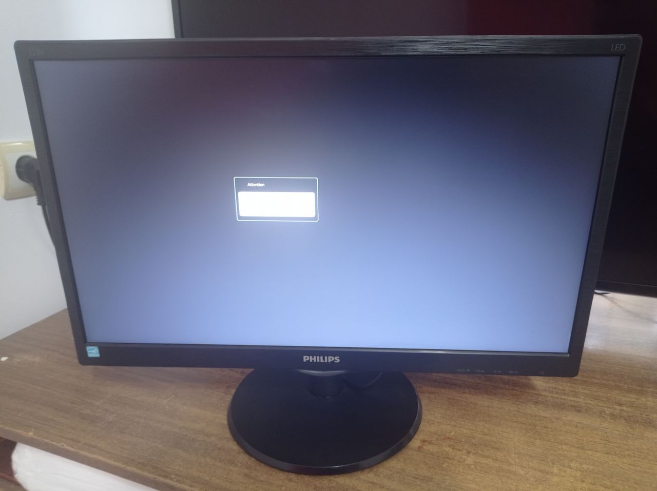 Philips 223V5LSB2 21,5" Новый