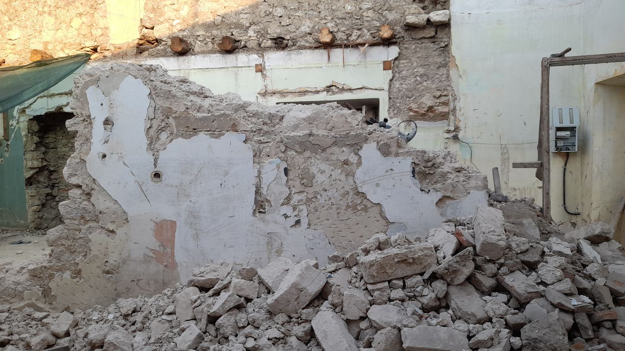 Executăm lucrări de demolare. foto 5