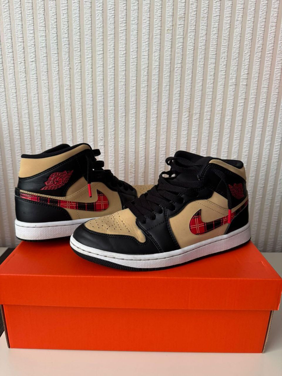 Vind adidasi Nike(Jordan) foto 2