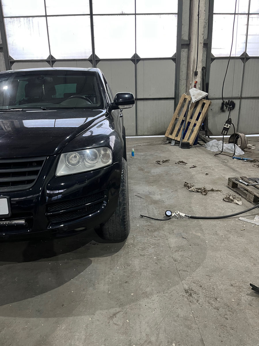 Volkswagen Touareg foto 4