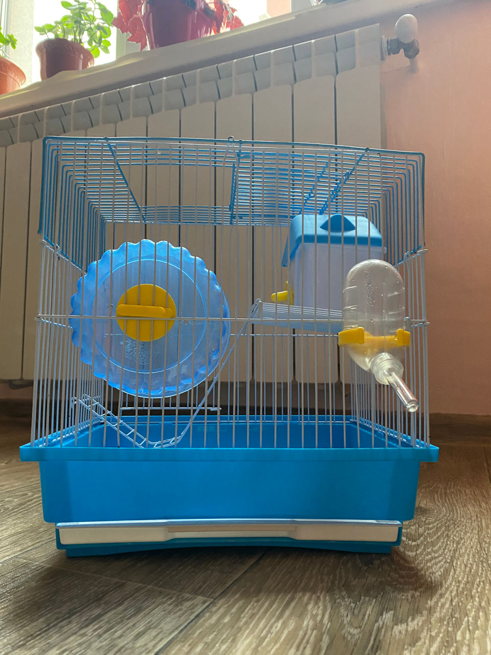 Продам клетку для хомяка