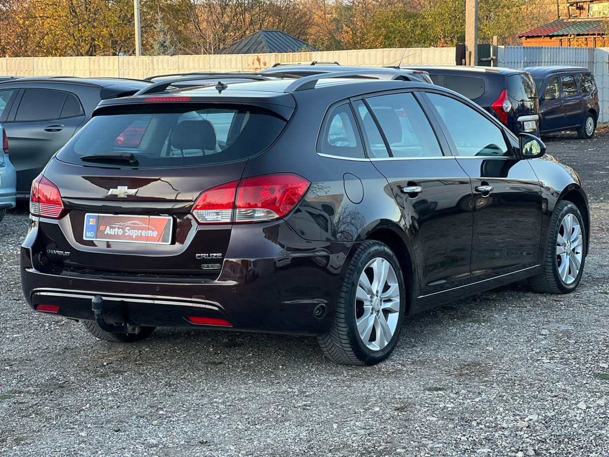 Chevrolet Cruze foto 3