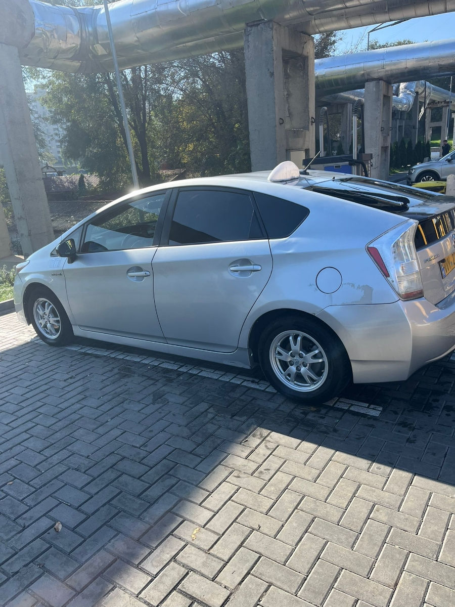 Toyota Prius foto 4