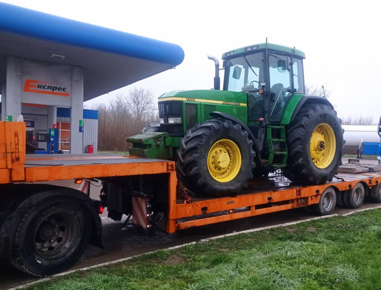 Tractor John Deere 7710 - 170hp фото 14