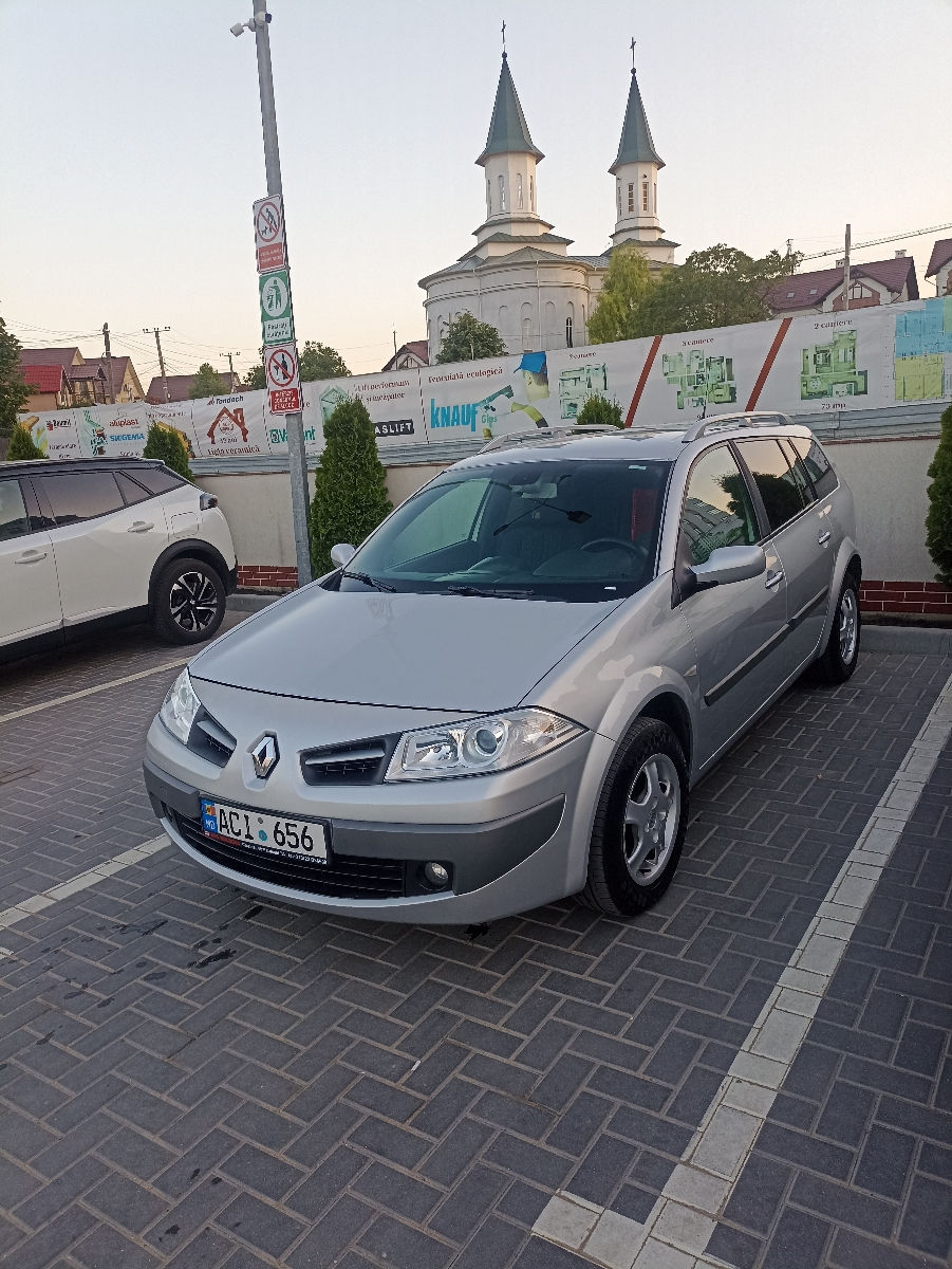 Renault Megane foto 0