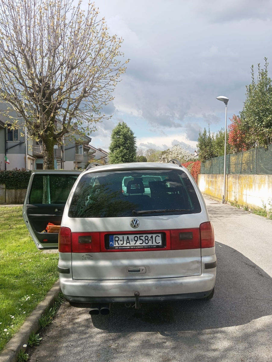Volkswagen Sharan foto 3