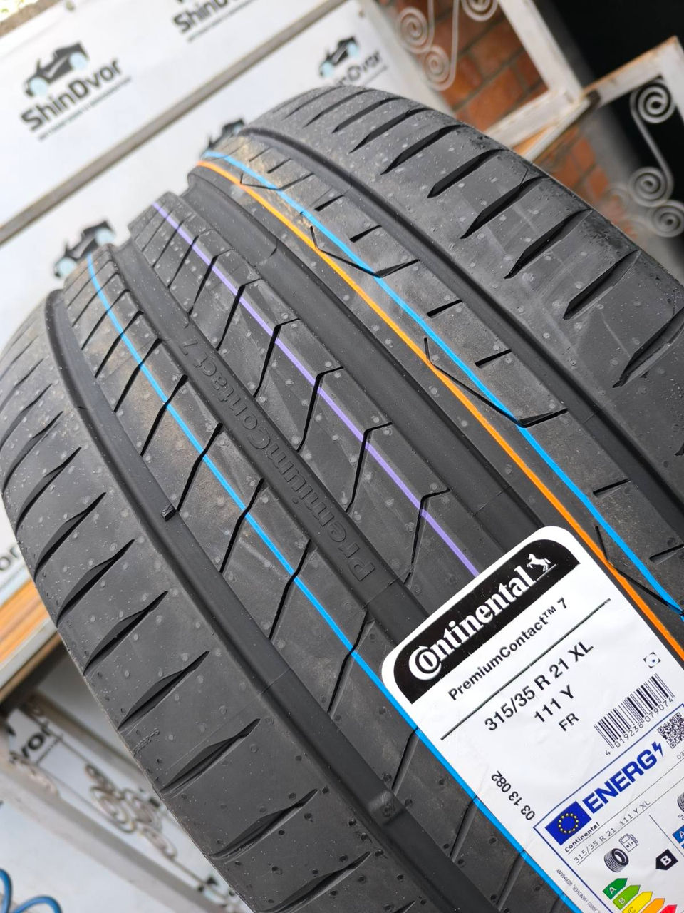 Set 315/35 R21 si 275/40 R21 Continental - 28380 lei foto 6