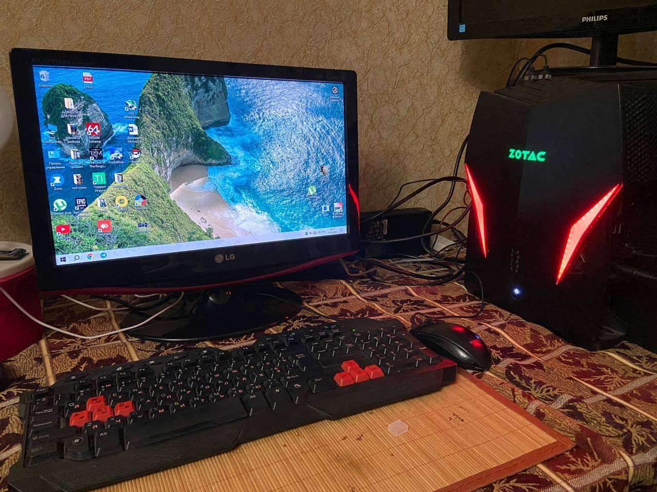 Игровой комплект i7 9750H,RTX2070,16gbddr4,ssd256 клава мышь foto 0