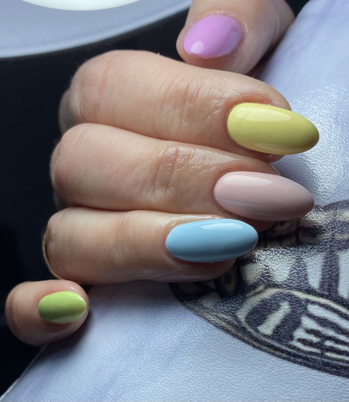 Маникюр,педикюр,наращивание,шеллак, гель, гель-лак. Есть места на сегодня foto 12