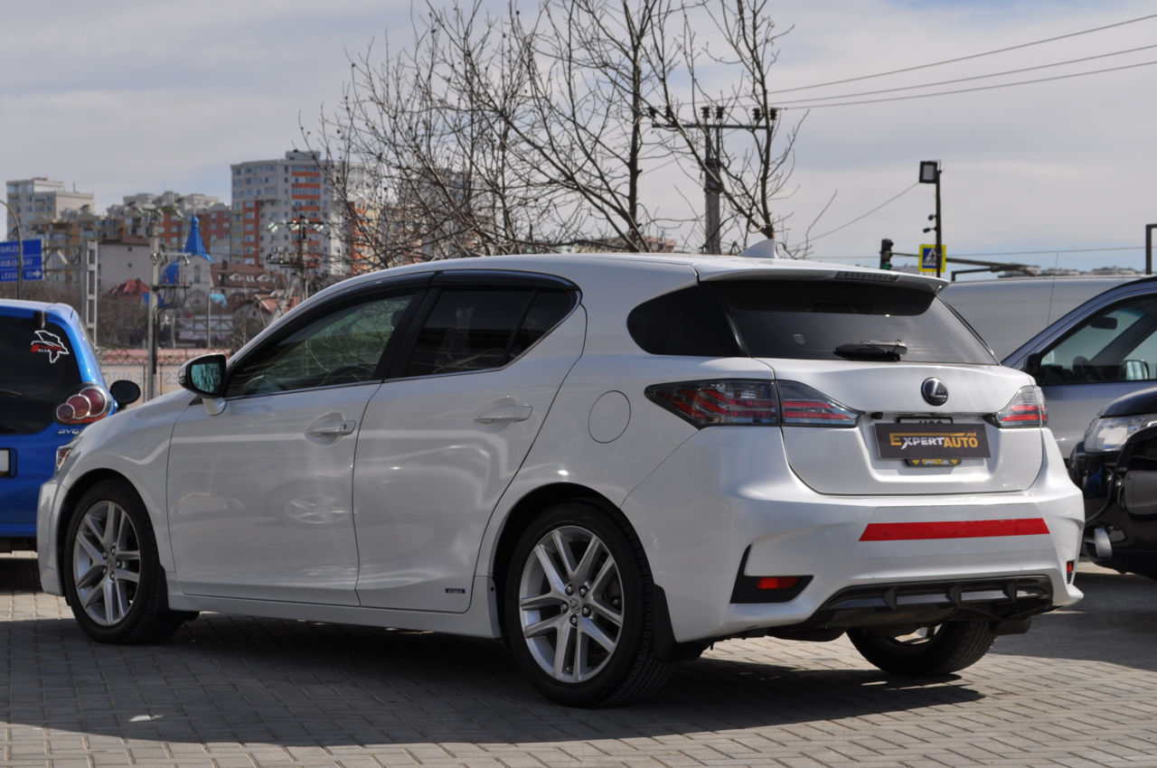 Lexus CT Series foto 5