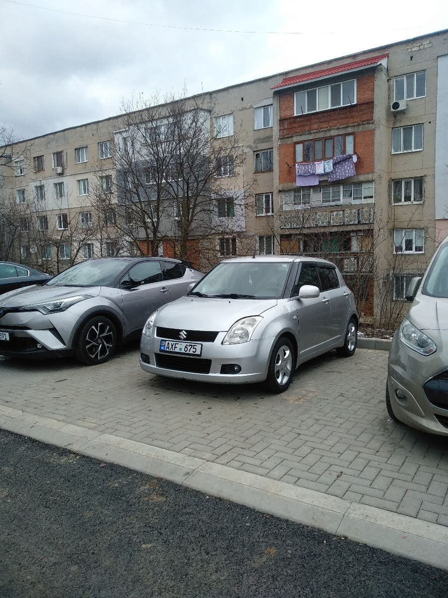 Suzuki Swift foto 3