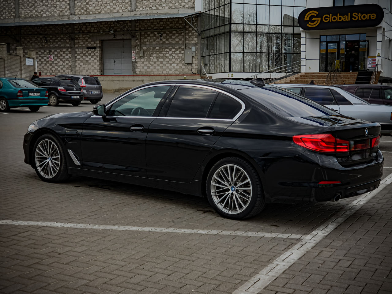 BMW 5 Series foto 10